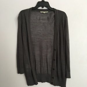 Cute grey cardigan for chilly nights!